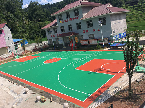 懷化市辰溪縣村部塑膠籃球場 硅PU球場 籃球架 球場鋪設(shè) 懷化市辰溪縣村部塑膠籃球場 硅PU球場 籃球架 球場鋪設(shè)